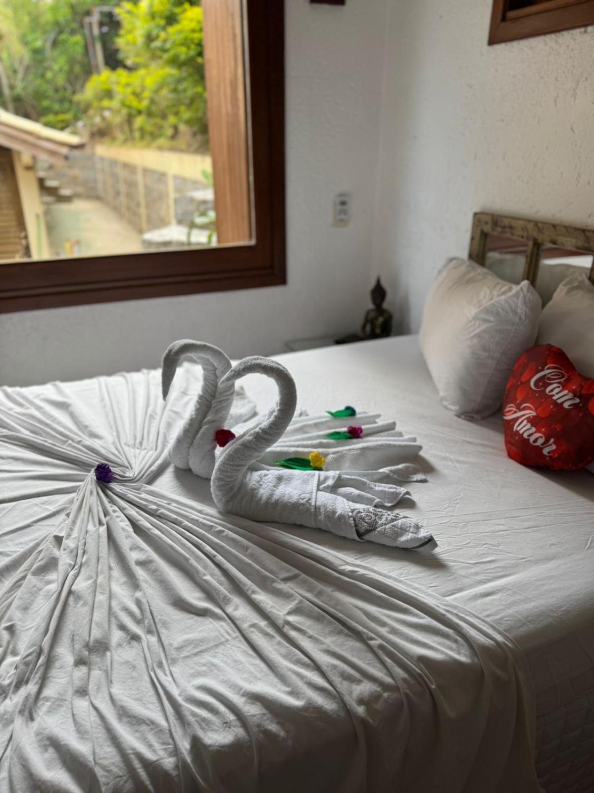 Pousada E Hostel Vale Do Rosa Praia do Rosa Eksteriør billede